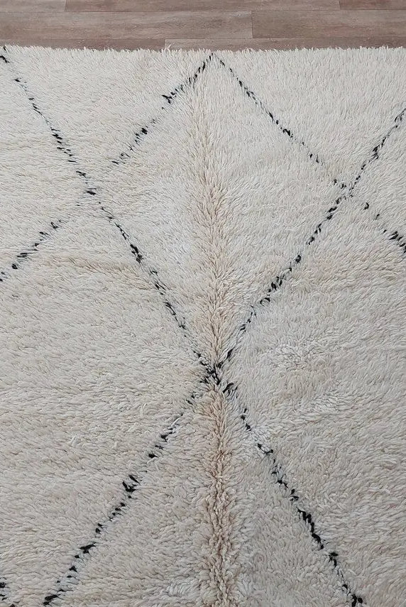 Authentic Moroccan Beni Ourain Rug - Vintage Distressed Design - Soft Wool - 5.6 X 8.2 Ft MoroccanBazzArts