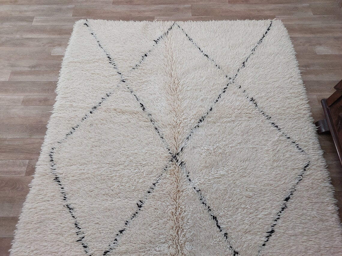 Authentic Moroccan Beni Ourain Rug - Vintage Distressed Design - Soft Wool - 5.6 X 8.2 Ft MoroccanBazzArts