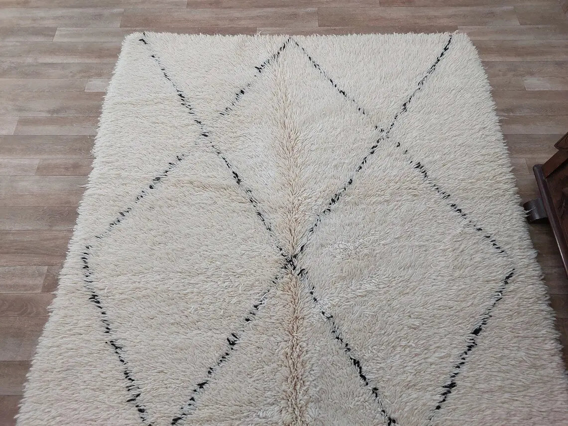 Authentic Moroccan Beni Ourain Rug - Vintage Distressed Design - Soft Wool - 5.6 X 8.2 Ft MoroccanBazzArts
