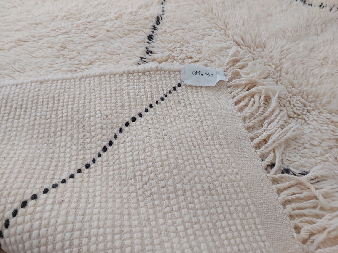 Authentic Vintage Moroccan Beni Ourain Rug: Distressed Wool Carpet, Timeless Style, 6.2 X 9.4 Ft MoroccanBazzArts