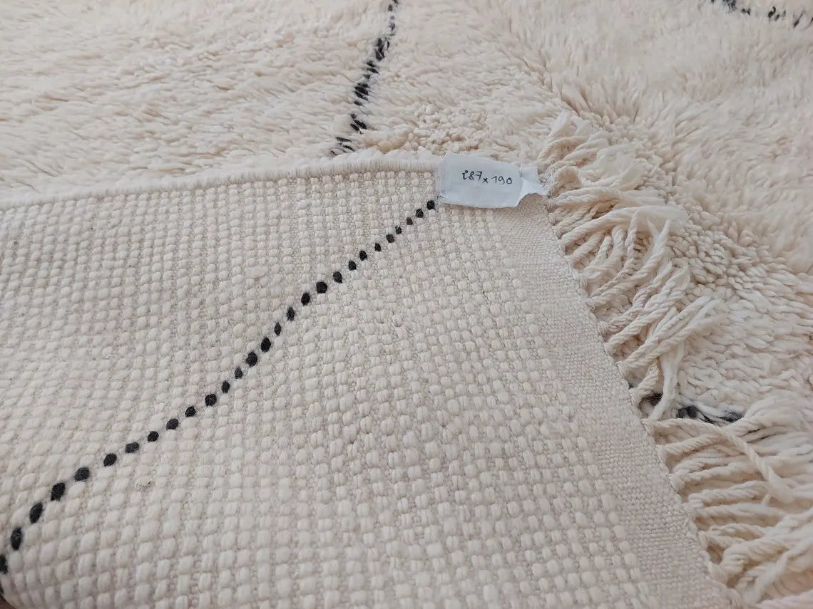 Authentic Vintage Moroccan Beni Ourain Rug: Distressed Wool Carpet, Timeless Style, 6.2 X 9.4 Ft MoroccanBazzArts