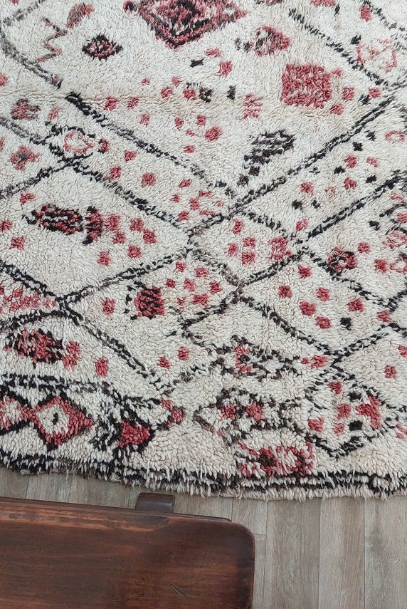 Berber Geometric Rug 6'10"X8'10" Wool: Handmade Moroccan Seghrouchen, Ivory Area Bohemian Decor, Traditional Artisan Statement MoroccanBazzArts