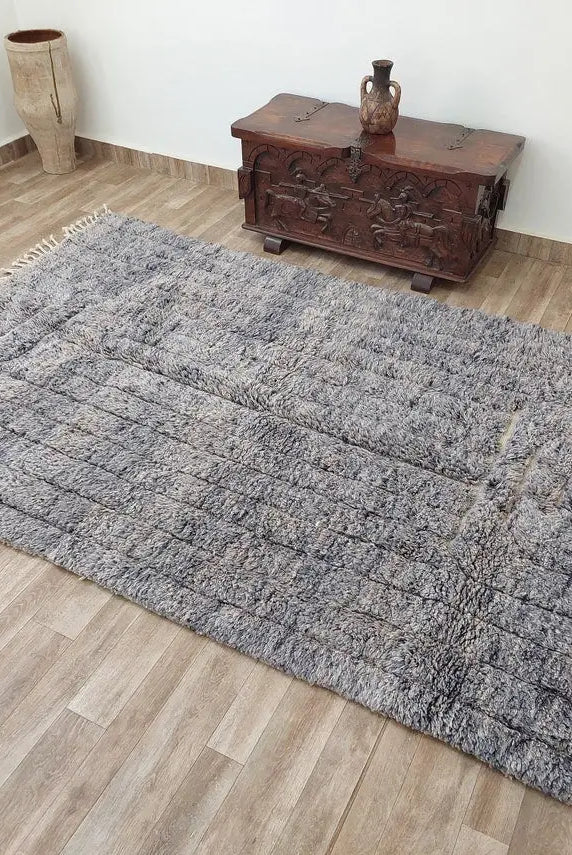 Modern Hand Knotted Beni Mrirt Rug. 100% Organic Wool - 5.9 X 8.7 Ft MoroccanBazzArts