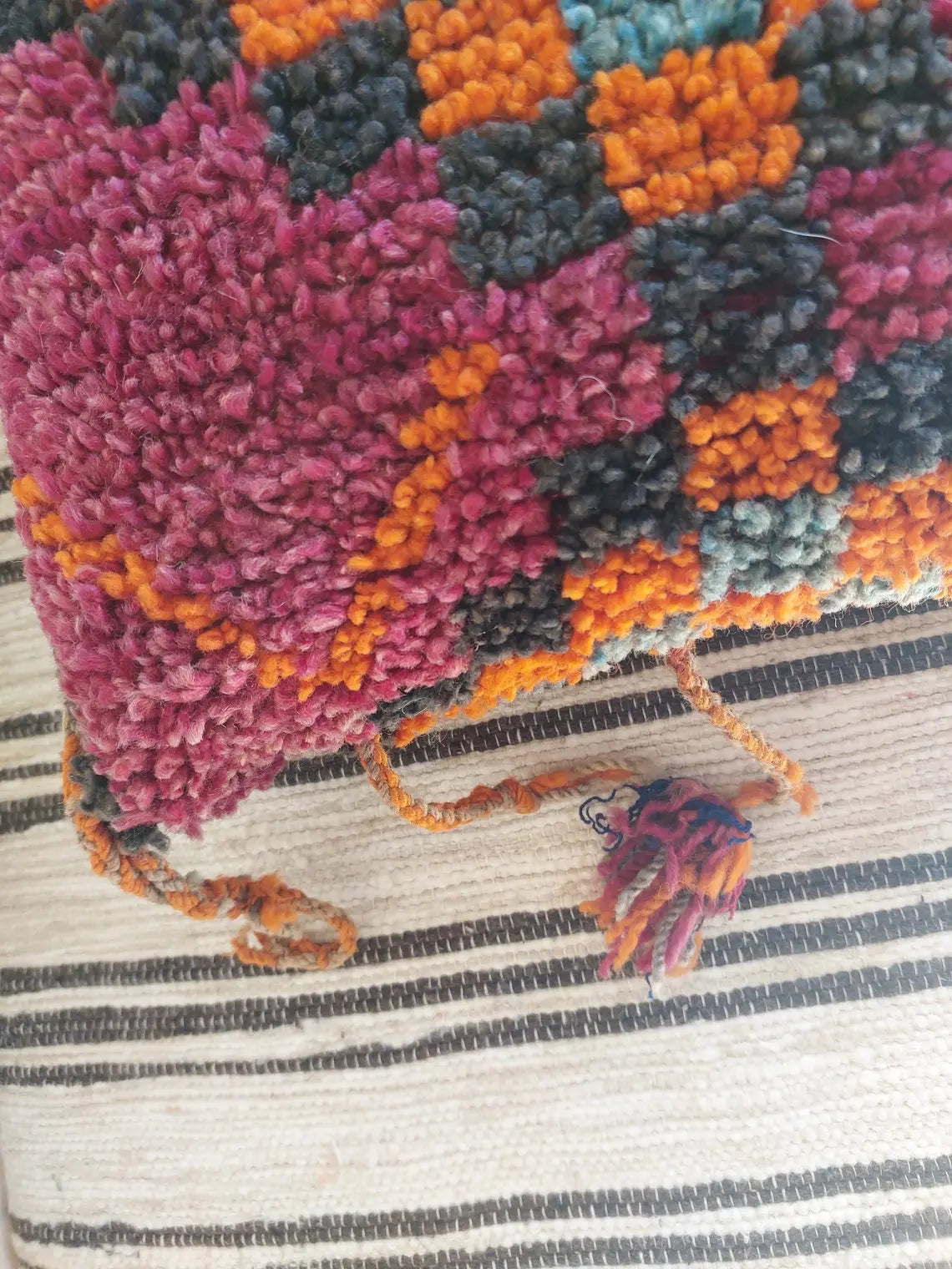 Original Vintage Ait Bou Ichaouen Cushion - Double Sided Wool Pillow - Tribal Cushion - Moroccan Pillow Case - Handmade Talsint Pillow. MoroccanBazzArts