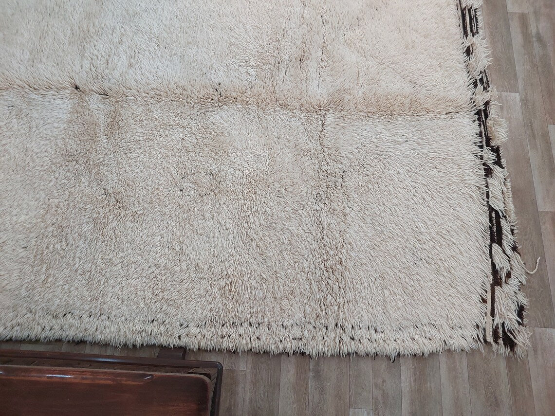 Beni Ourain Rug Genuine Lamb Wool: Vintage Moroccan Berber Carpet, Natural Fiber, Invisible Patterns MoroccanBazzArts