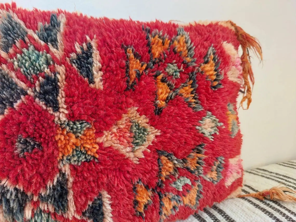 Vintage Ait Bou Ichaouen Cushion: Double-sided Handmade Moroccan Berber Wool Pillow Case In Red And Pink MoroccanBazzArts