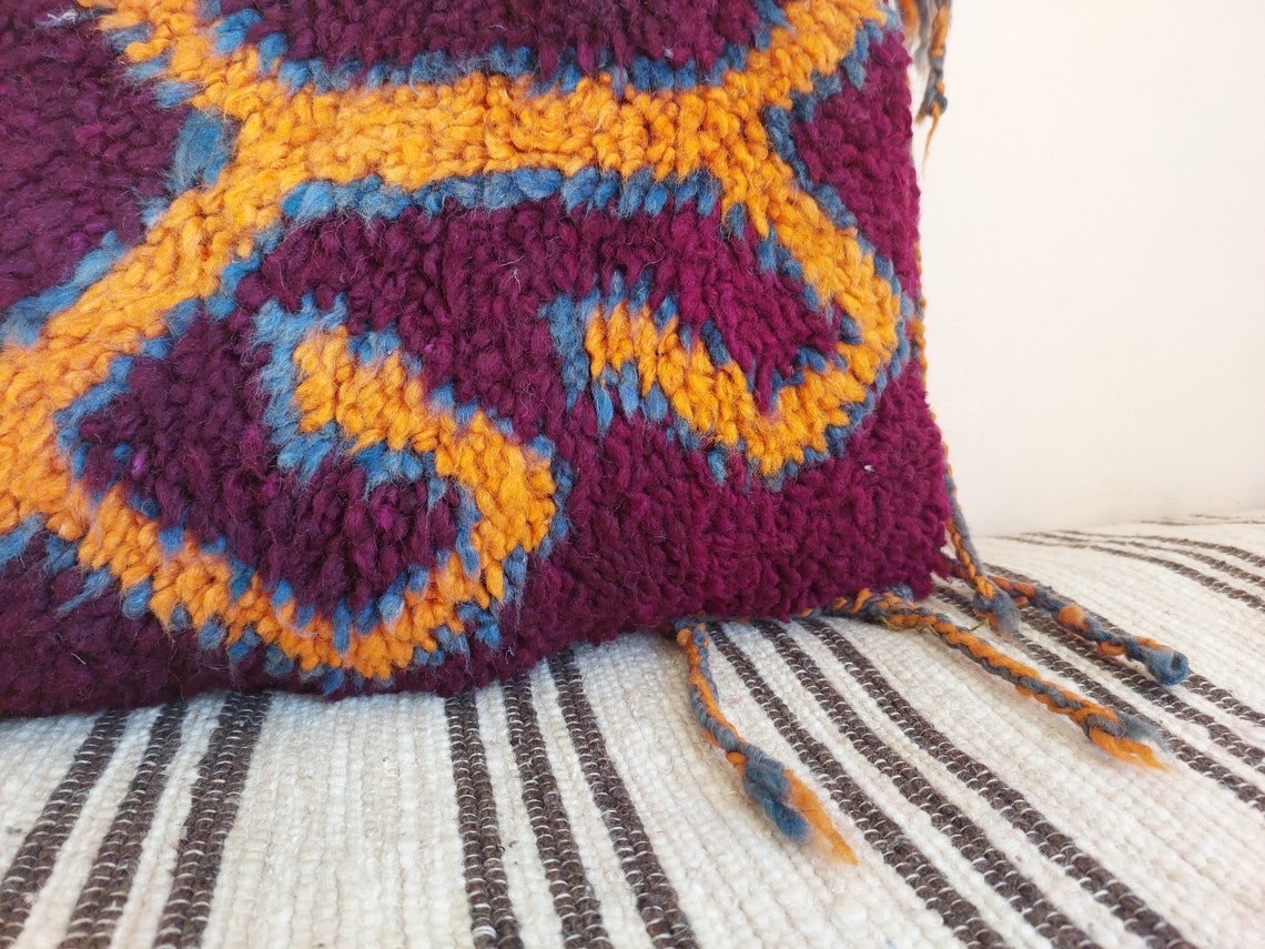 Original Vintage Ait Bou Ichaouen Cushion - Double Sided Wool Pillow - Tribal Cushion - Moroccan Pillow Case - Handmade Talsint Pillow. MoroccanBazzArts