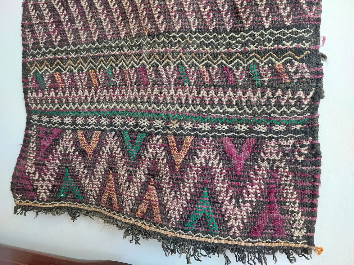 Vintage Flatweave Opened Up Pillow Cover, Handwoven In One Piece, Beni Mguild Moroccan Pillow, Hanging Wall Rug Art - Kilim Pillow MoroccanBazzArts