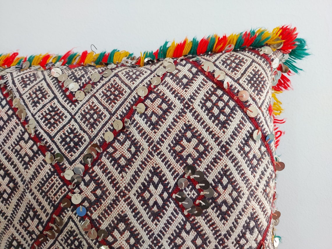 Moroccan Kilim Pillow Cover, Berber Kilim Pillow, Moroccan Pillow, Handmade Wool Pillow, Decorative Pillow Case. MoroccanBazzArts