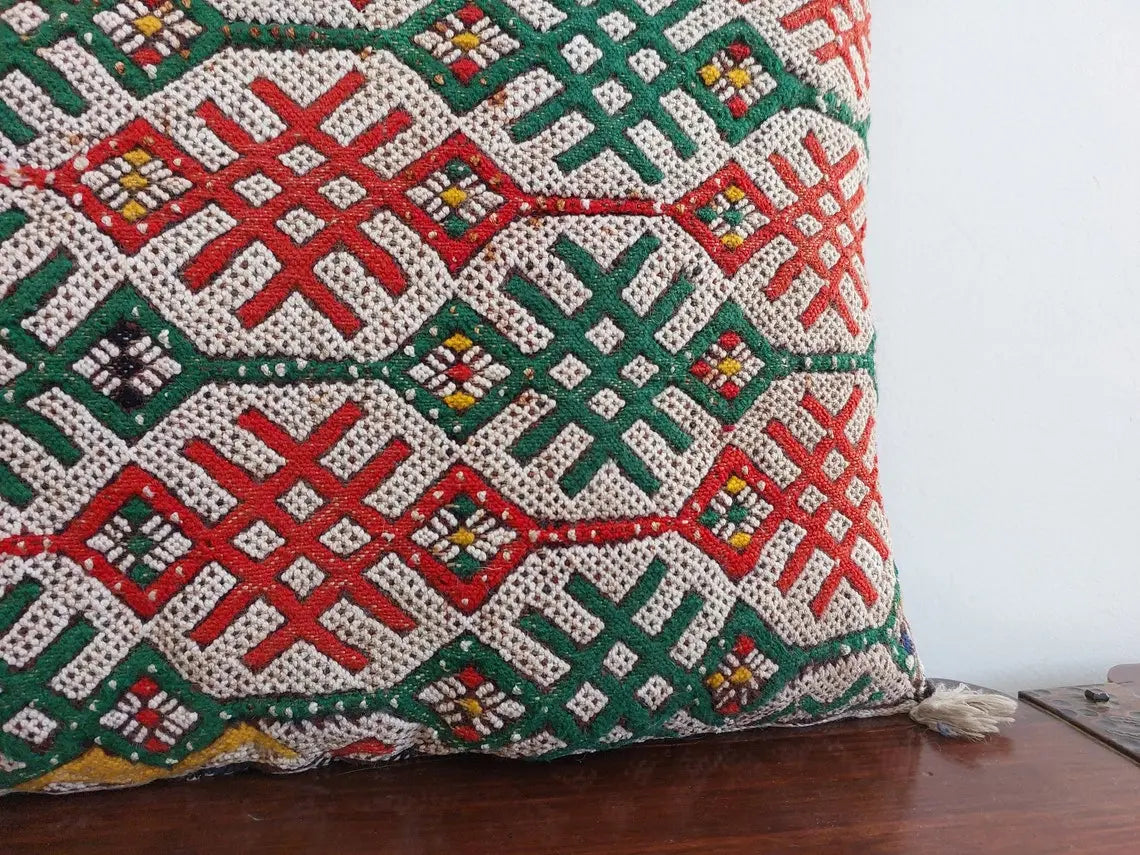 Vintage Moroccan Pillow - Handmade Cushion - Berber Pillow Case - Authentic Handwoven Pillow. MoroccanBazzArts