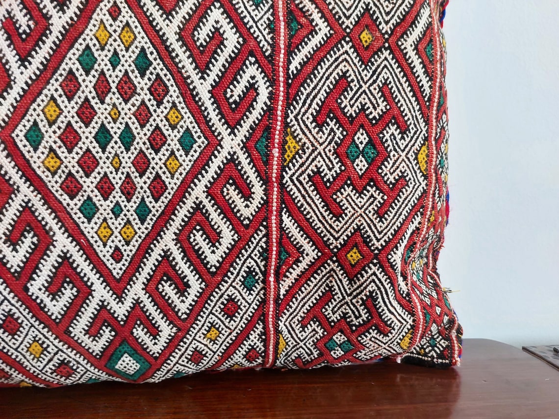 Vintage Beni Ourain Pillow - Moroccan Pillow - Handmade Cushion - Berber Pillow Case 12"X22" MoroccanBazzArts
