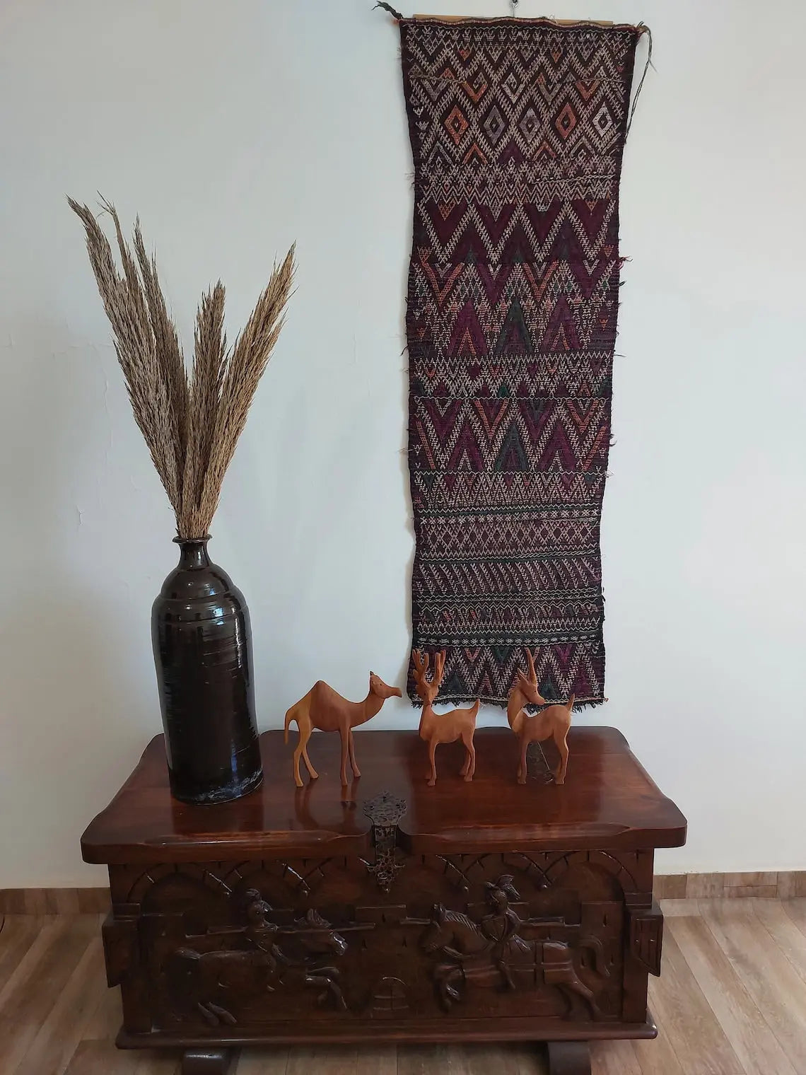 Vintage Flatweave Opened Up Pillow Cover, Handwoven In One Piece, Beni Mguild Moroccan Pillow, Hanging Wall Rug Art - Kilim Pillow MoroccanBazzArts
