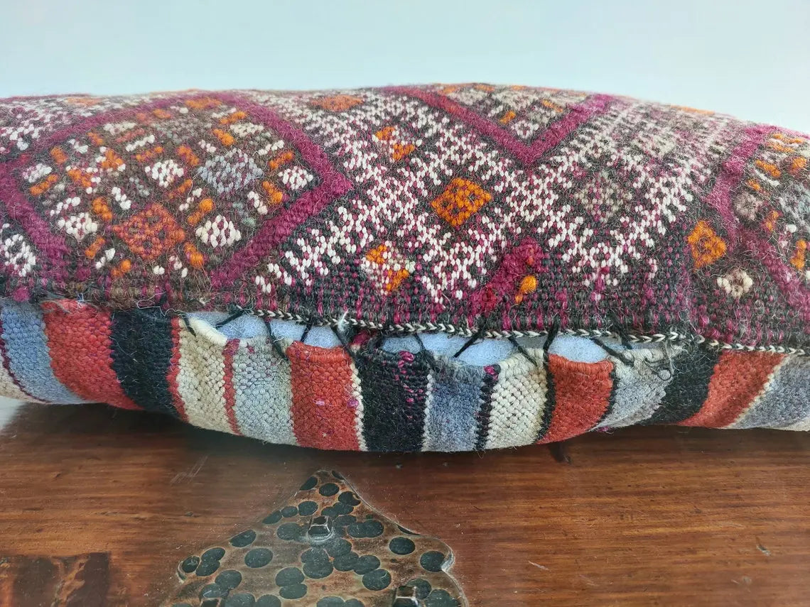 Vintage Moroccan Pillow - Handmade Berber Pillow - Tribal Kilim Pillow MoroccanBazzArts