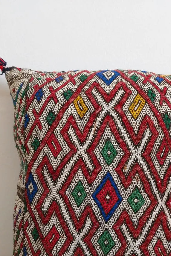 Vintage Moroccan Pillow - Handmade Berber Cushion - Kilim Pillow - Decorative Pillow Case. MoroccanBazzArts