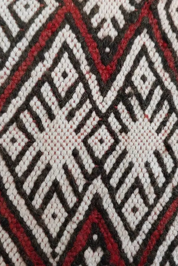 Vintage Moroccan Pillow - Handmade Berber Cushion - Kilim Pillow - Decorative Pillow Case. MoroccanBazzArts