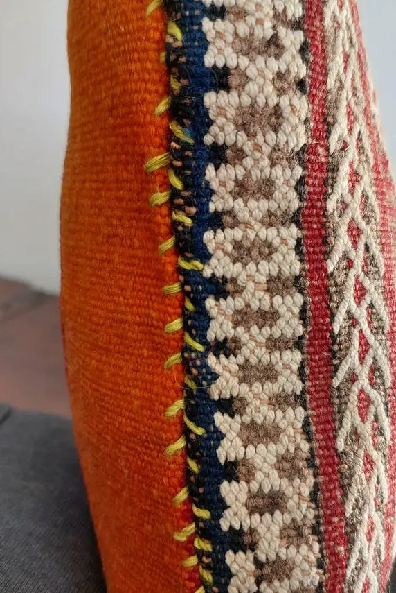 Vintage Moroccan Pillow - Handmade Berber Cushion - Kilim Pillow - Decorative Pillow Case. MoroccanBazzArts