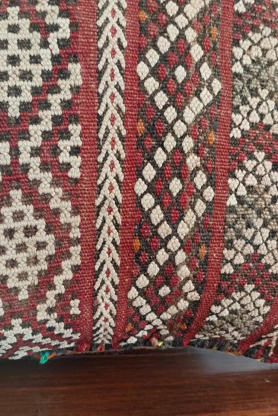 Vintage Moroccan Pillow - Handmade Berber Cushion - Kilim Pillow - Decorative Pillow Case. MoroccanBazzArts