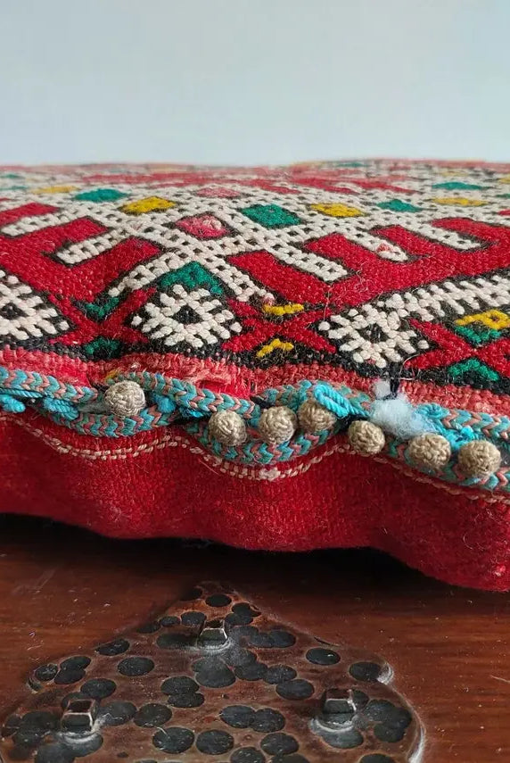 Vintage Moroccan Pillow - Decorative Tribal Cushion - Berber Cushion - Handmade Pillow Case - Beni Mguild Pillow - Kilim Pillow MoroccanBazzArts