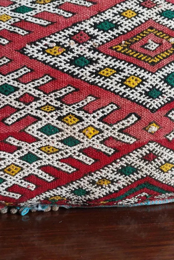 Vintage Moroccan Pillow - Decorative Tribal Cushion - Berber Cushion - Handmade Pillow Case - Beni Mguild Pillow - Kilim Pillow MoroccanBazzArts