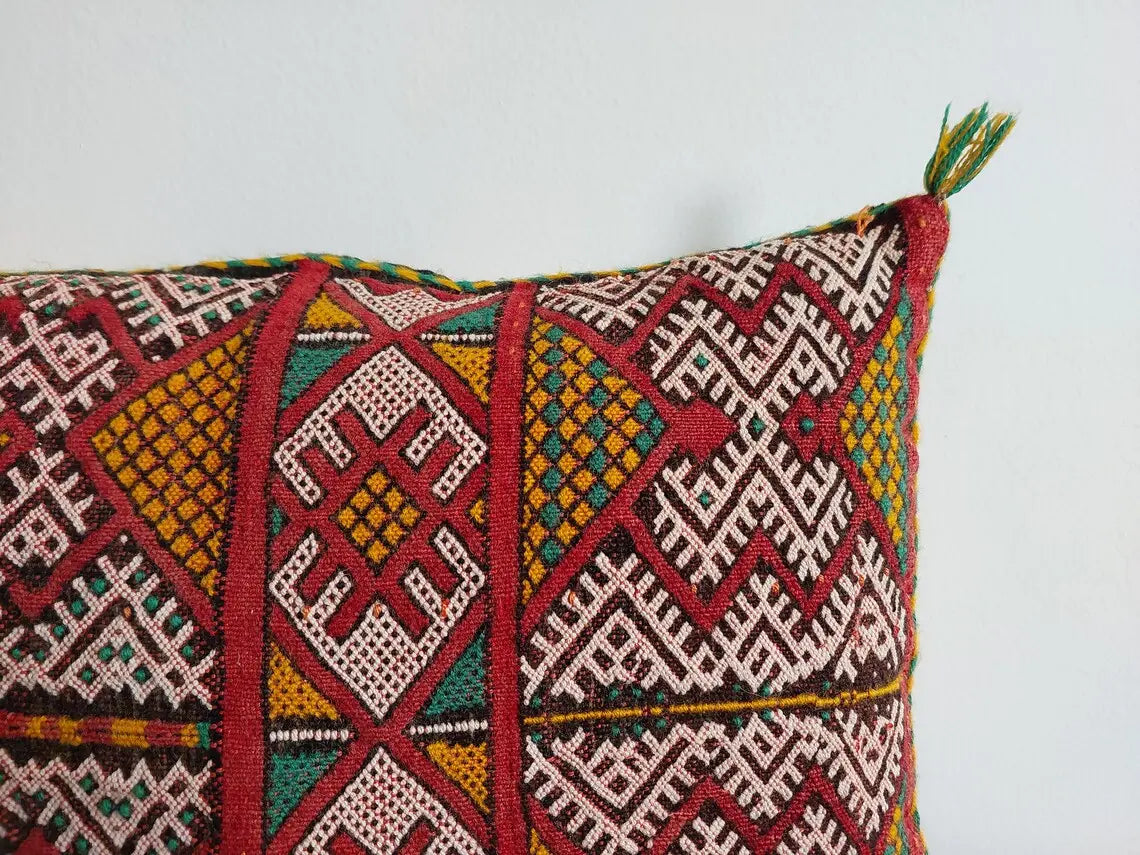 Vintage Berber Pillow - Kilim In One Side - Vintage Velvet In Other Side - Unique Moroccan Pillow - Beni Mguild Pillow - Kilim Pillow MoroccanBazzArts