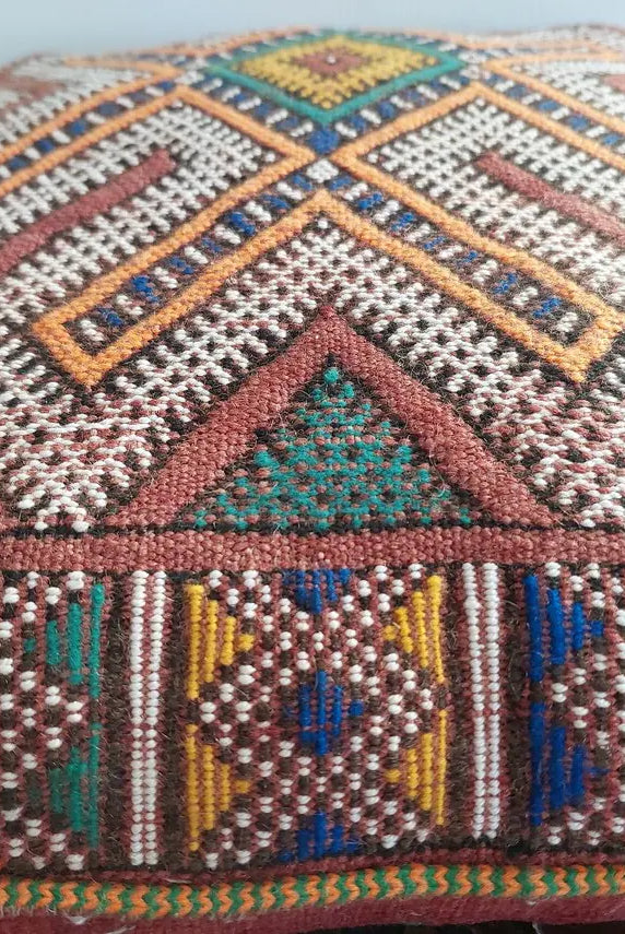 Moroccan Kilim Pillow - Decorative Vintage Berber Pillow Case - Handmade Pillow - Tribal Pillow Cover - Vintage Beni Mguild Pillow MoroccanBazzArts
