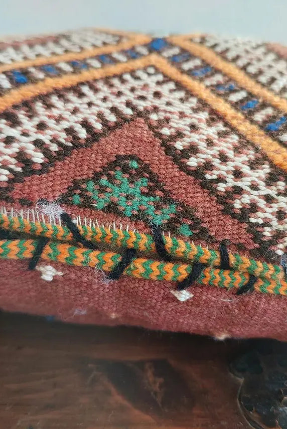 Moroccan Kilim Pillow - Decorative Vintage Berber Pillow Case - Handmade Pillow - Tribal Pillow Cover - Vintage Beni Mguild Pillow MoroccanBazzArts