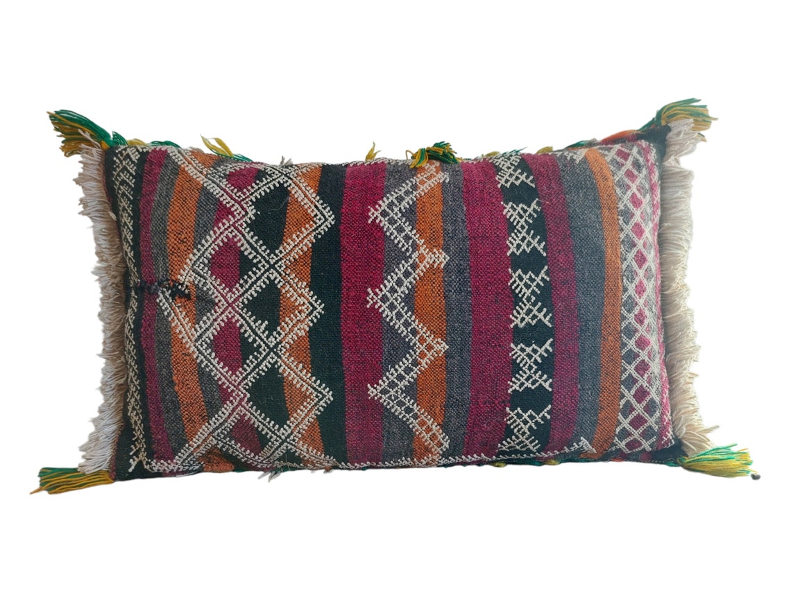 Vintage Moroccan Pillow - Handmade Cushion - Handwoven Berber Pillow Case - Kilim Pillow - Bohemian Style 35x62 Cm MoroccanBazzArts