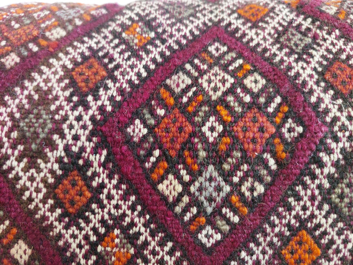 Vintage Moroccan Pillow - Handmade Berber Pillow - Tribal Kilim Pillow MoroccanBazzArts