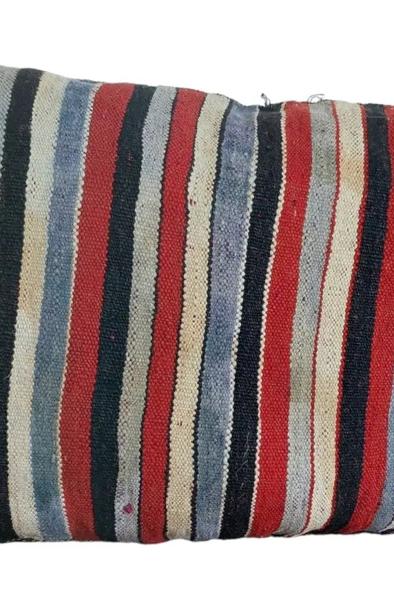 Vintage Moroccan Pillow - Handmade Berber Pillow - Tribal Kilim Pillow MoroccanBazzArts
