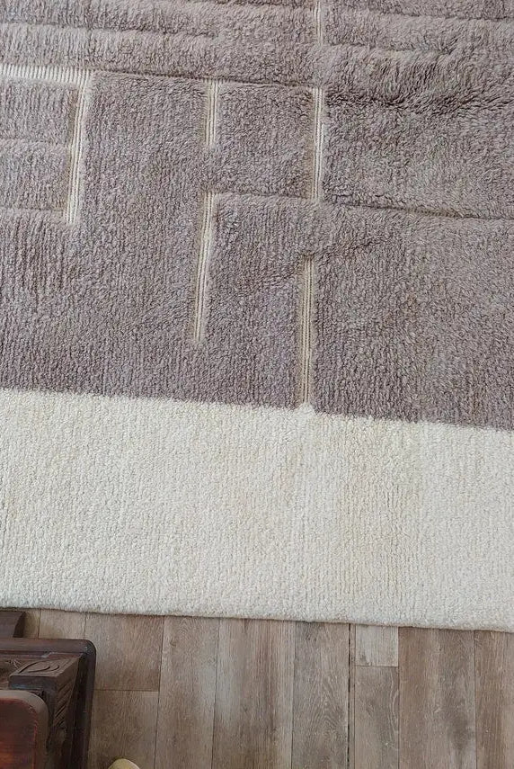 Plush Faded Lavender Moroccan Beni Mrirt Rug - Handwoven Neutral Berber Rug For Contemporary Living Spaces MoroccanBazzArts