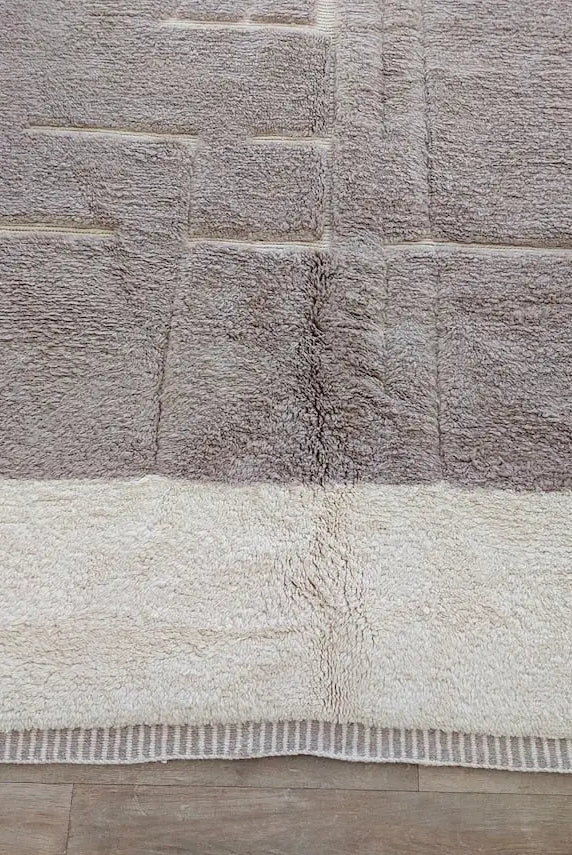 Plush Faded Lavender Moroccan Beni Mrirt Rug - Handwoven Neutral Berber Rug For Contemporary Living Spaces MoroccanBazzArts