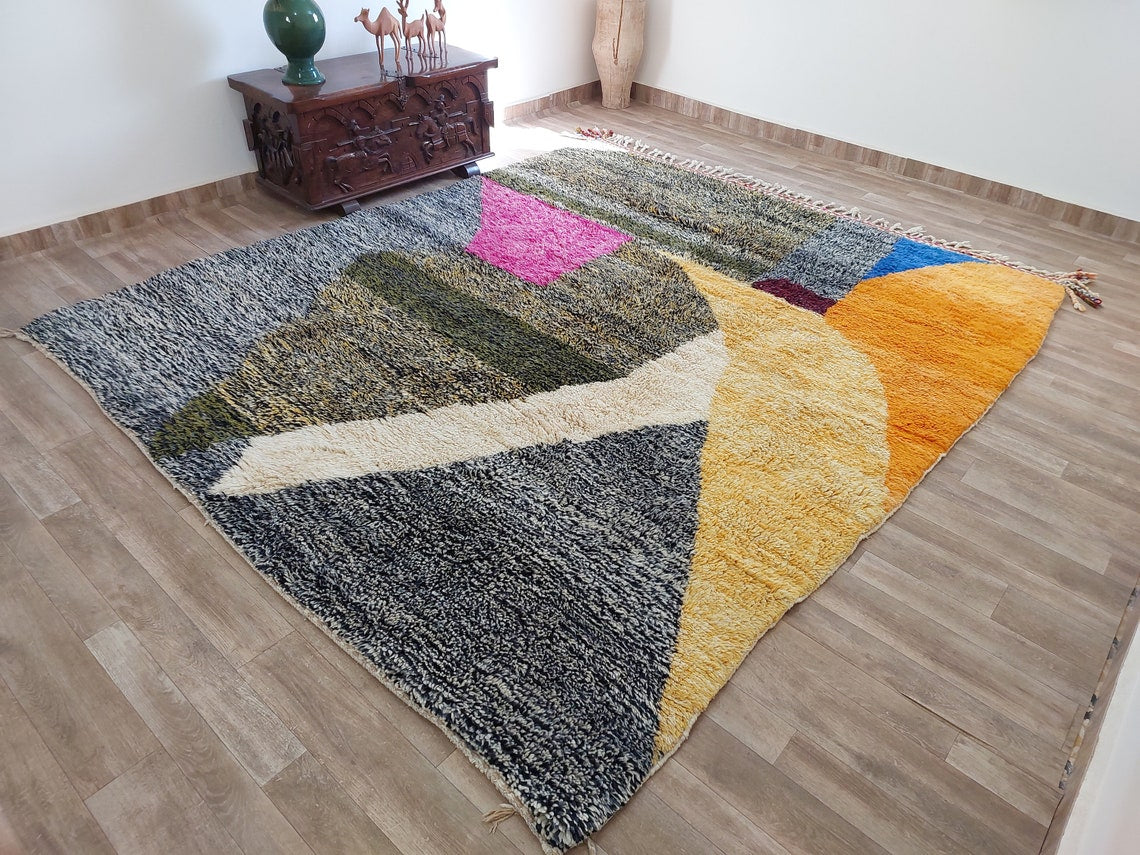Handwoven Berber Shag Rug With Modern Charm - Artisan Moroccan Design MoroccanBazzArts