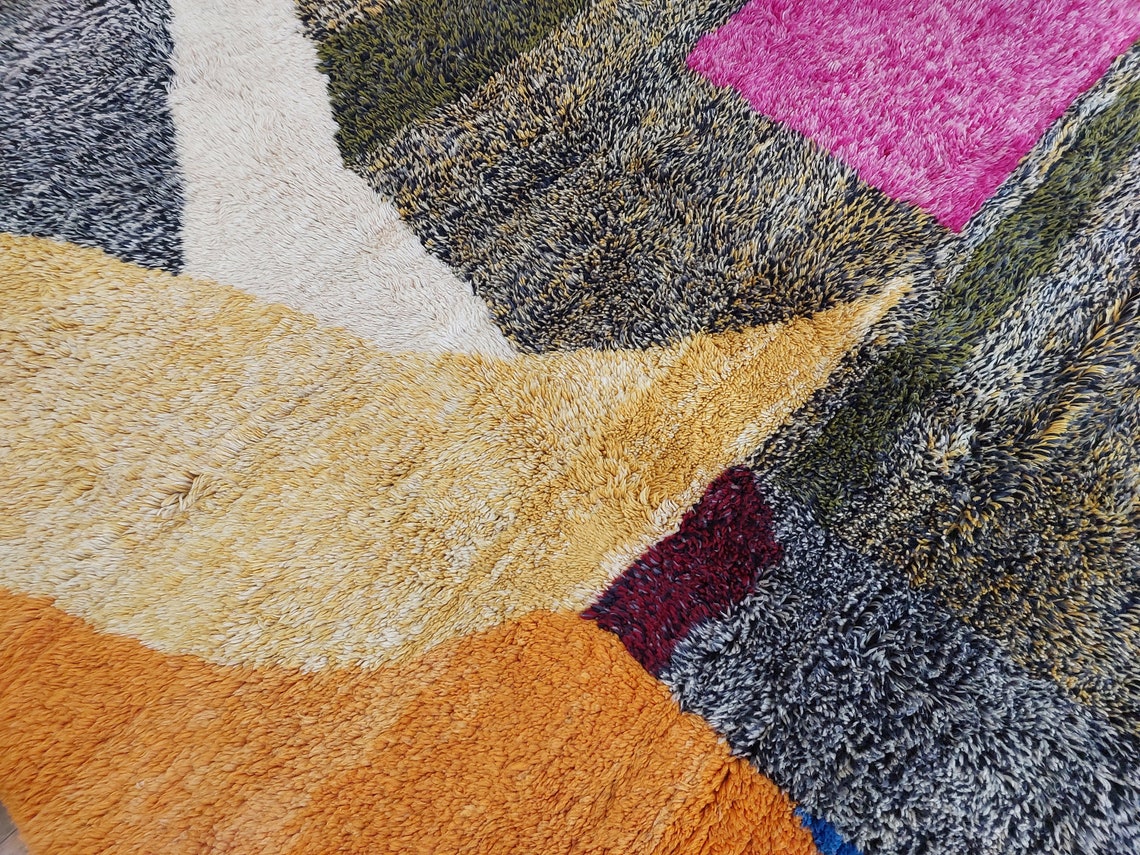 Handwoven Berber Shag Rug With Modern Charm - Artisan Moroccan Design MoroccanBazzArts