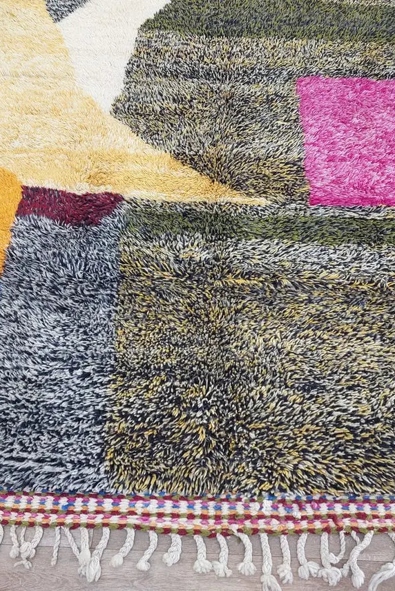 Handwoven Berber Shag Rug With Modern Charm - Artisan Moroccan Design MoroccanBazzArts