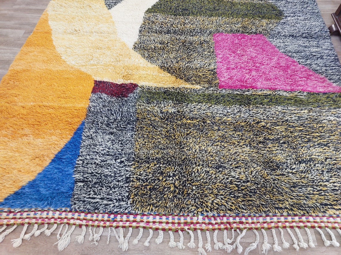 Handwoven Berber Shag Rug With Modern Charm - Artisan Moroccan Design MoroccanBazzArts