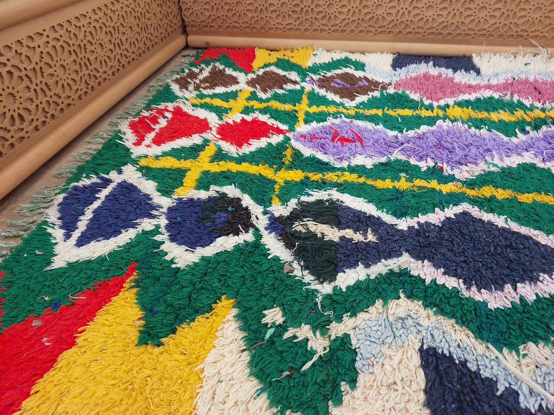 Boucherouite Rug, Moroccan Rug Runner - Vintage Azilal Rug - Hand Woven Berber Carpet, Moroccan Rug 107x250 Cm MoroccanBazzArts