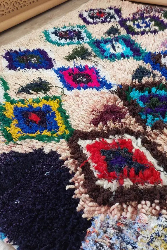 Vintage Moroccan Art Rug: Small 3.6x5.9ft Handmade Berber Carpet For Wall Hanging Or Floor Decor MoroccanBazzArts
