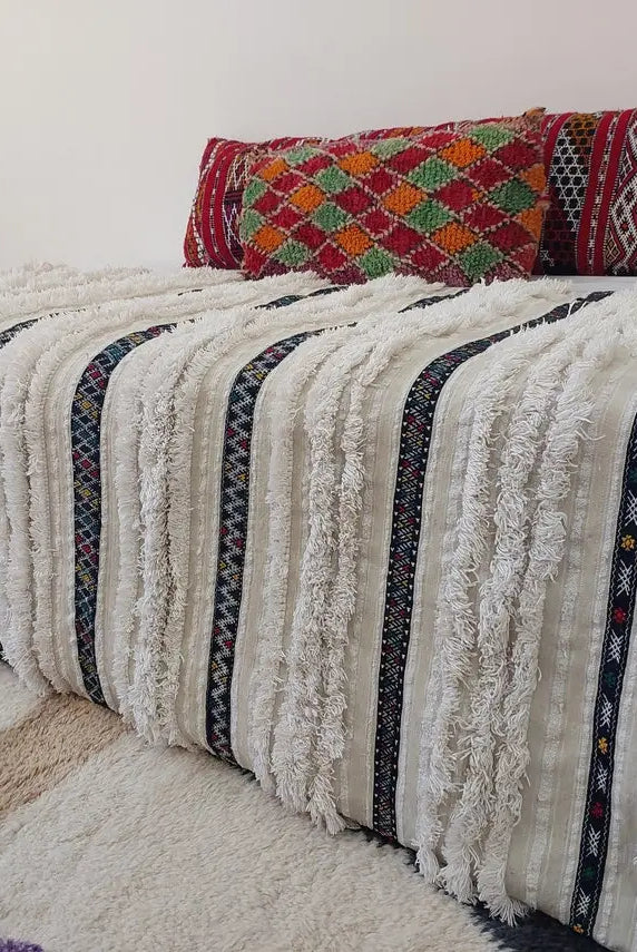 Vintage Moroccan Berber Wedding Blanket - Authentic Handira Throw Without Sequins - Unique Home Decor MoroccanBazzArts