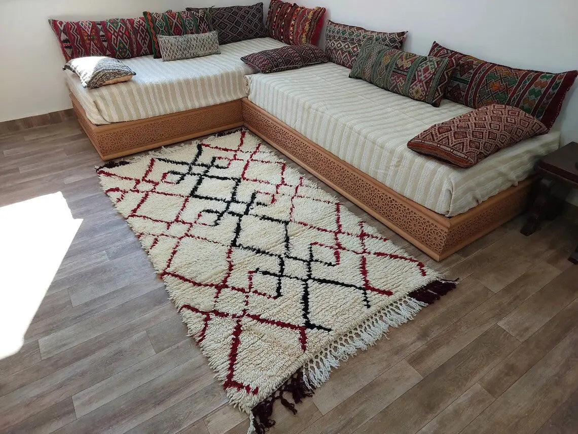 Shaggy Wool Rug - Vintage Small Rug - Handknotted Rug- Berber Carpet - White Moroccan Rug. MoroccanBazzArts