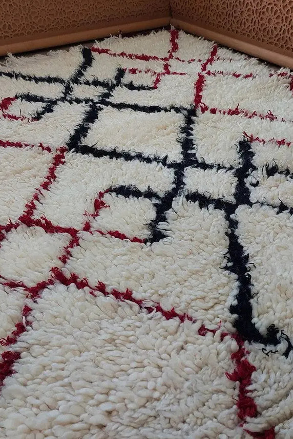 Shaggy Wool Rug - Vintage Small Rug - Handknotted Rug- Berber Carpet - White Moroccan Rug. MoroccanBazzArts