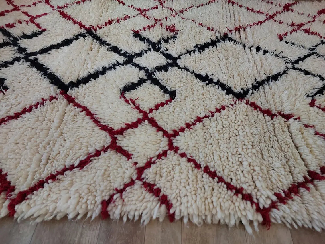 Shaggy Wool Rug - Vintage Small Rug - Handknotted Rug- Berber Carpet - White Moroccan Rug. MoroccanBazzArts