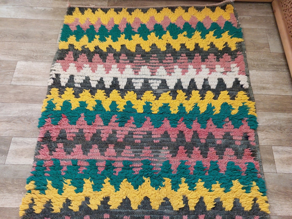 Small Moroccan Runner Rug - Vintage Boujaad Rug - Hand Woven Berber Carpet - Handmade Rug - Moroccan Carpet , Runner 2'6 X 8' MoroccanBazzArts