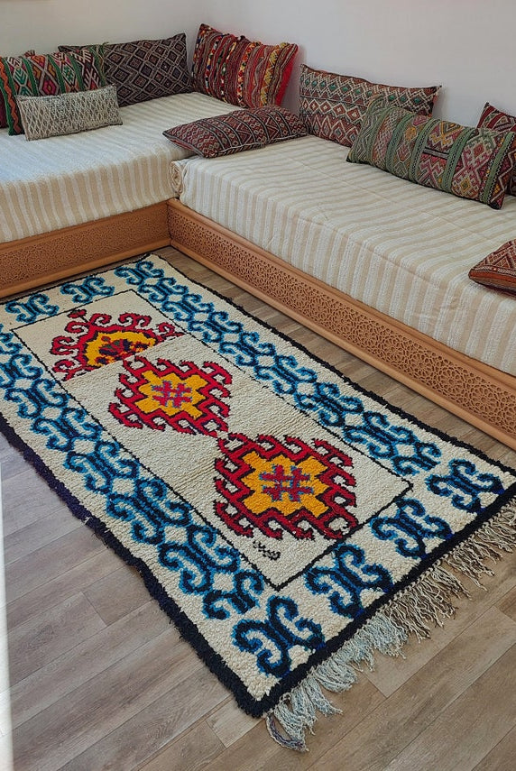 Small Moroccan Rug - 3.6x 7 Ft Vintage Azilal Rug - Hand Woven Berber Rug - Handmade Tribal Rug. MoroccanBazzArts
