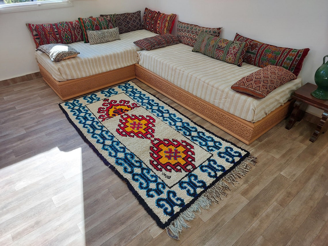 Small Moroccan Rug - 3.6x 7 Ft Vintage Azilal Rug - Hand Woven Berber Rug - Handmade Tribal Rug. MoroccanBazzArts