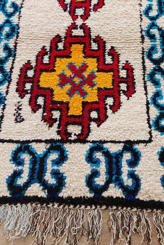 Small Moroccan Rug - 3.6x 7 Ft Vintage Azilal Rug - Hand Woven Berber Rug - Handmade Tribal Rug. MoroccanBazzArts