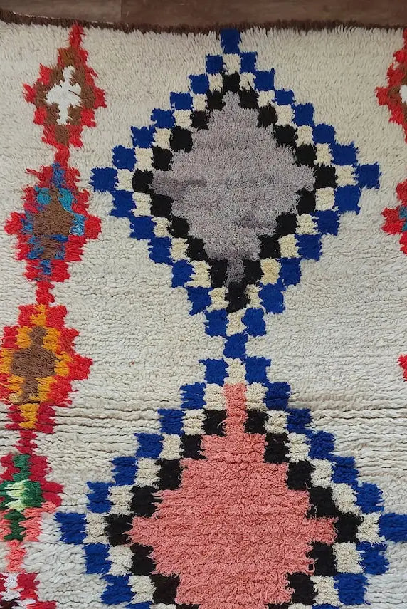 Vintage Berber Beni Ourain Carpet: Small Handknotted Moroccan Rug For Nursery, Living Room, Entryway MoroccanBazzArts