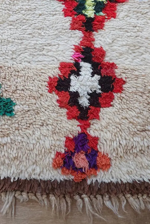 Vintage Berber Beni Ourain Carpet: Small Handknotted Moroccan Rug For Nursery, Living Room, Entryway MoroccanBazzArts