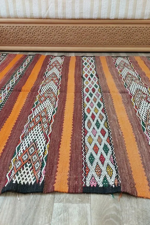 Moroccan Kilim Rug - Vintage Moroccan Rug - Flatweave Berber Rug - Kilim Rug - Hanbel Rug - Zemmour Tribe. MoroccanBazzArts