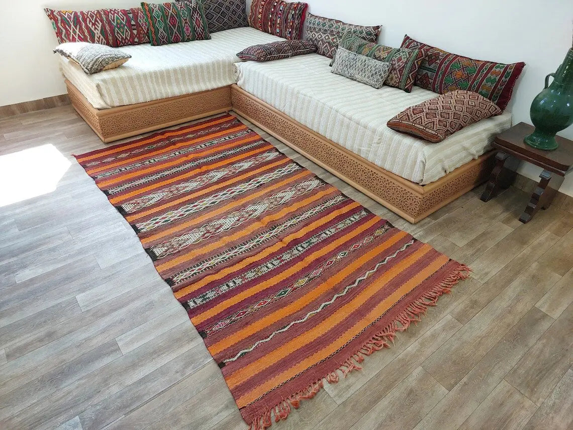 Moroccan Kilim Rug - Vintage Moroccan Rug - Flatweave Berber Rug - Kilim Rug - Hanbel Rug - Zemmour Tribe. MoroccanBazzArts
