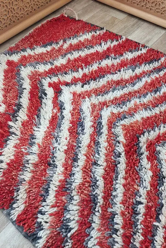 Small Moroccan Rug Runner, Vintage Azilal Rug - Hand Woven Bedside Rug- Runner Rug- Moroccan Rug 2.10x7.2ft MoroccanBazzArts